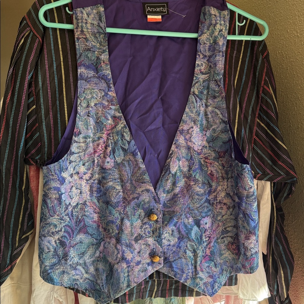 Anxiety floral vest cropped vintage